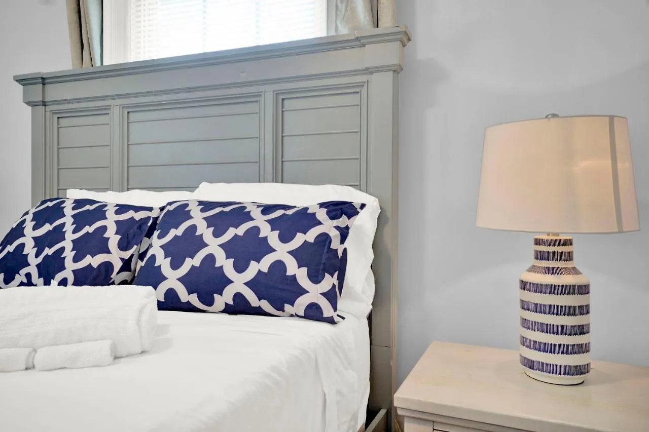 Charming 3 Bdrm In Charlotte - 1 Mile To Uptown Villa Holiday home