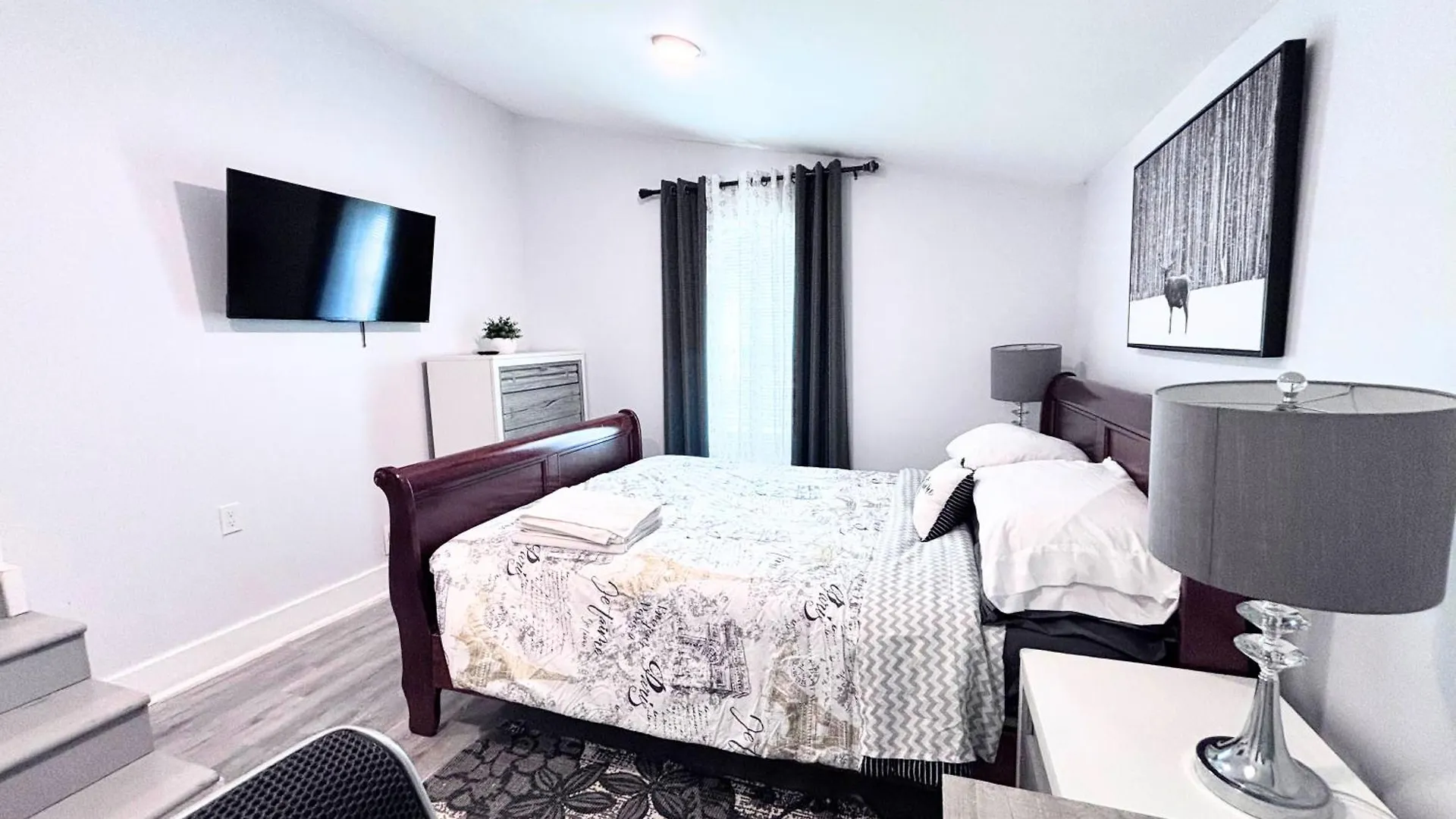 Charming 3 Bdrm In Charlotte - 1 Mile To Uptown Villa Holiday home